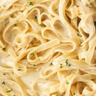 Pasta with Alfredo Sauce