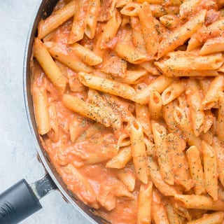 Pasta with Vodka Creme Sauce