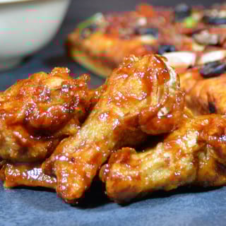 One X-Large Plain Pizza & 20 Wings Special