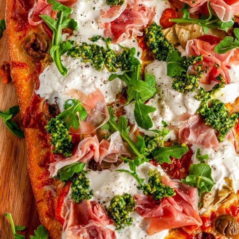 Fresh Salads to Complement Your Meal